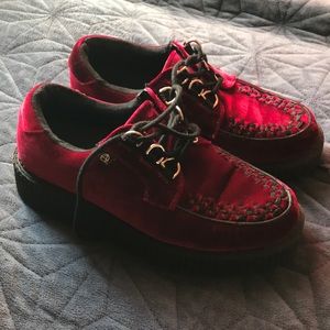 Red Creepers